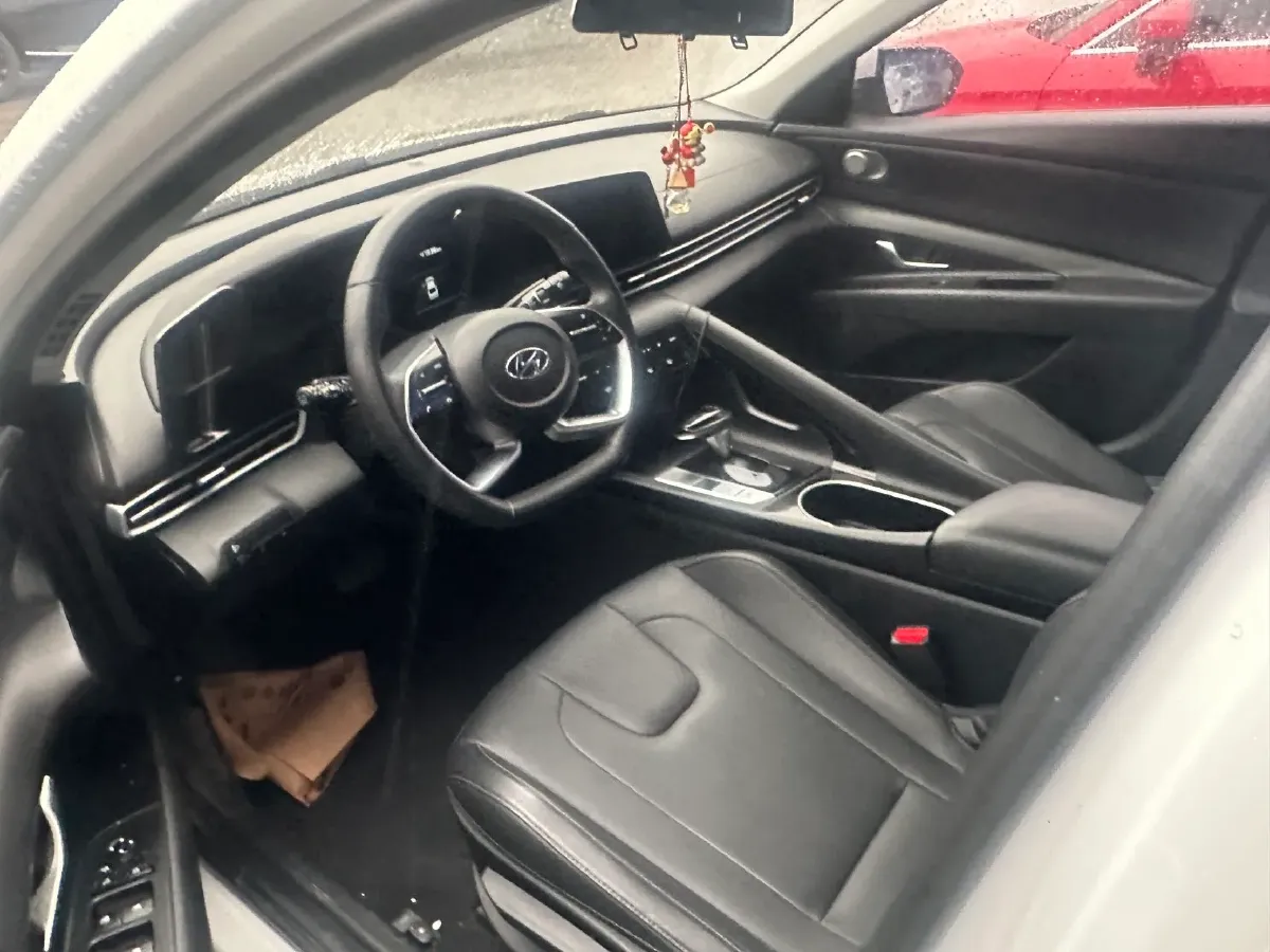 2022 Hyundai Elantra 1.5L 115HP L4 CVT,autocango,china used car exporter,china ev exporter,chinese used car exporter,chinese used ev exporter