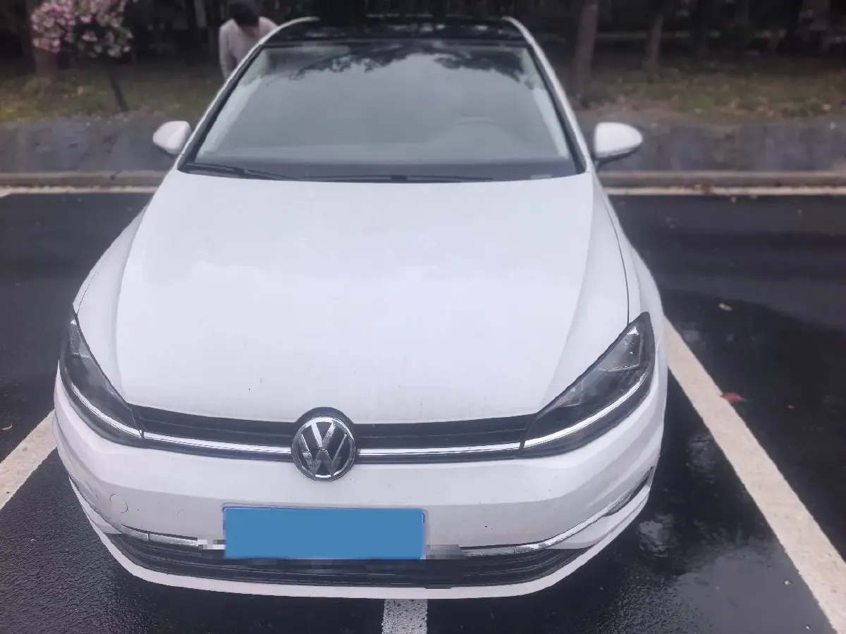 2018 Volkswagen Golf 1.6L 110HP L4 6AT,autocango,china used car exporter,china ev exporter,chinese used car exporter,chinese used ev exporter
