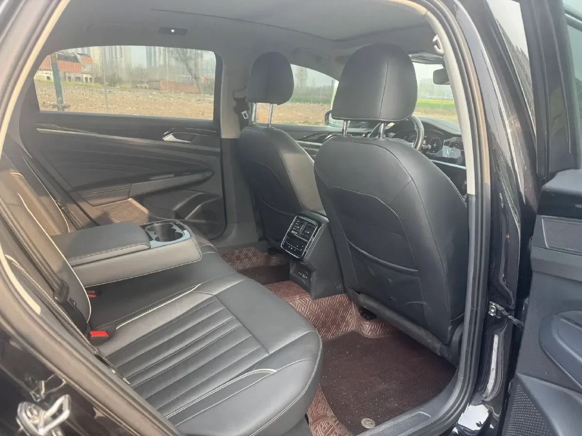 2022 Skoda Kodiak GT 2.0T 186HP L4 7DCT,autocango,china used car exporter,china ev exporter,chinese used car exporter,chinese used ev exporter