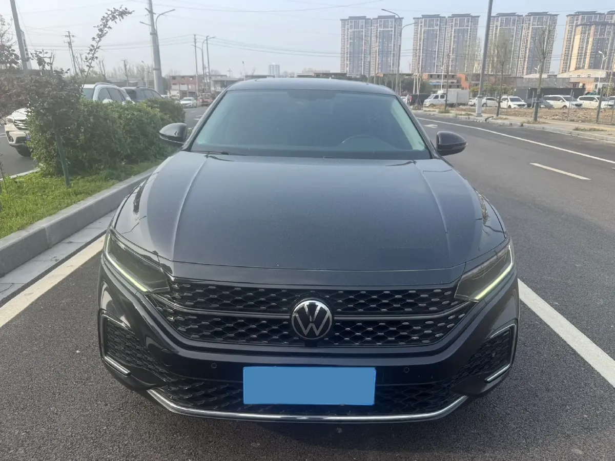 2022 Skoda Kodiak GT 2.0T 186HP L4 7DCT,autocango,china used car exporter,china ev exporter,chinese used car exporter,chinese used ev exporter