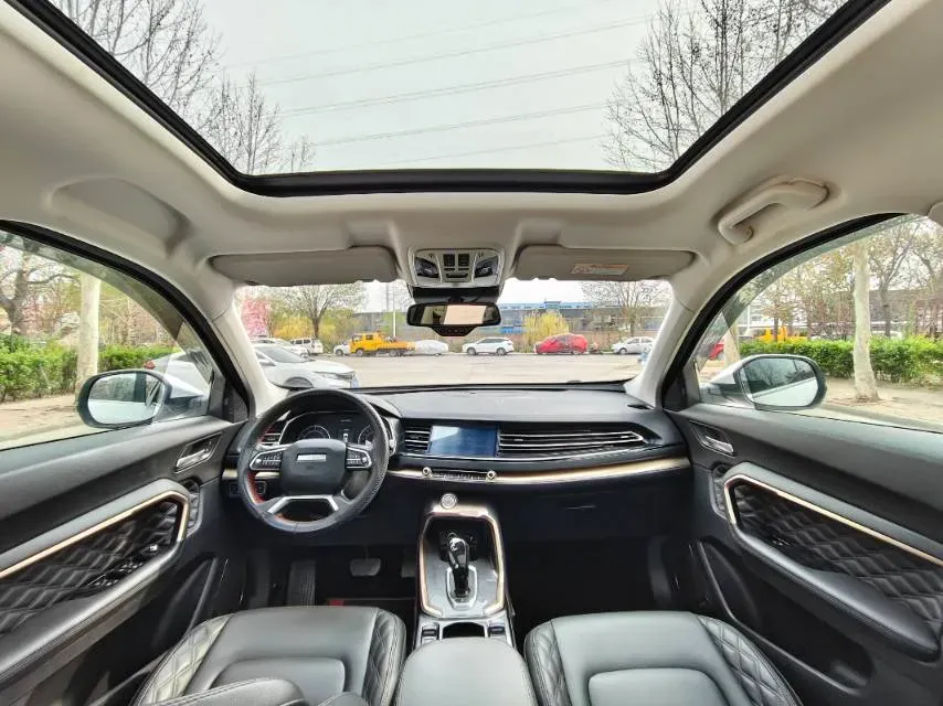 2020 Haval H6 1.5T 169HP L4 7DCT,autocango,china used car exporter,china ev exporter,chinese used car exporter,chinese used ev exporter