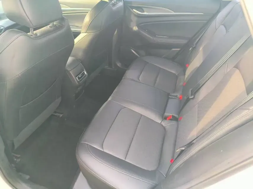 2021 ChangAn Eado 1.6L 128HP L4 CVT,autocango,china used car exporter,china ev exporter,chinese used car exporter,chinese used ev exporter