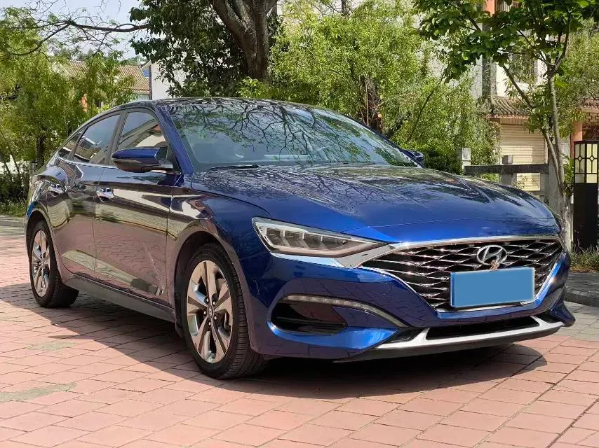 2019 Hyundai La Festa 1.6T 190HP L4 7DCT,autocango,china used car exporter,china ev exporter,chinese used car exporter,chinese used ev exporter