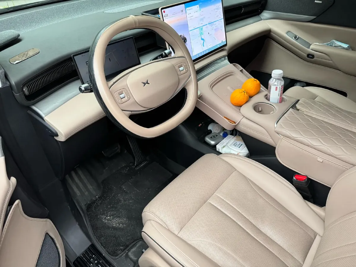 2024 Xpeng X9 BEV 84.5KWH,autocango,china used car exporter,china ev exporter,chinese used car exporter,chinese used ev exporter