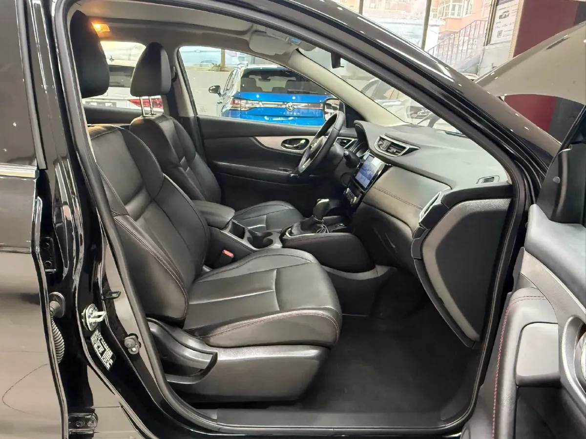 2022 Nissan Qashqai 2.0L 151HP L4 CVT,autocango,china used car exporter,china ev exporter,chinese used car exporter,chinese used ev exporter