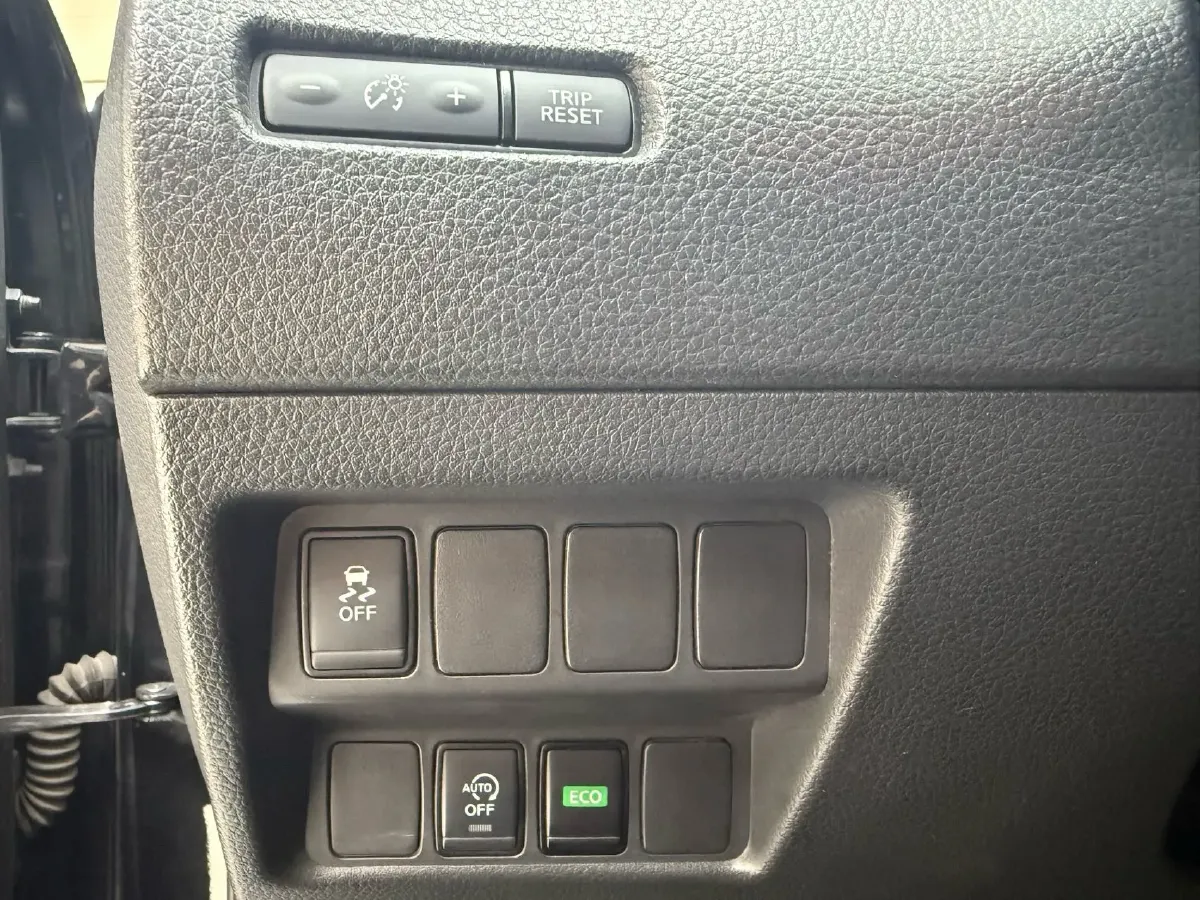 2022 Nissan Qashqai 2.0L 151HP L4 CVT,autocango,china used car exporter,china ev exporter,chinese used car exporter,chinese used ev exporter