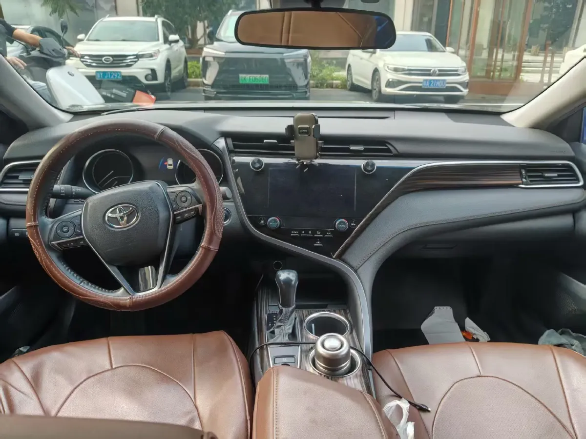 2019 Toyota Camry 2.0L 178HP L4 CVT,autocango,china used car exporter,china ev exporter,chinese used car exporter,chinese used ev exporter