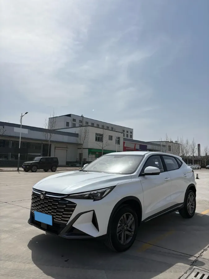 2026 ChangAn X5 PLUS 1.5T 192HP L4 7DCT,autocango,china used car exporter,china ev exporter,chinese used car exporter,chinese used ev exporter