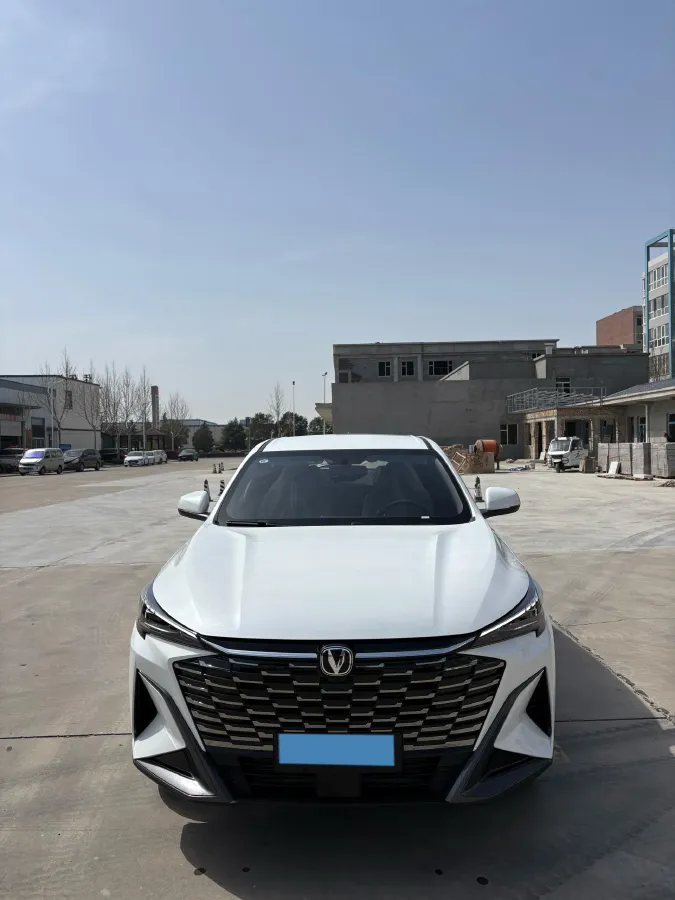 2026 ChangAn X5 PLUS 1.5T 192HP L4 7DCT,autocango,china used car exporter,china ev exporter,chinese used car exporter,chinese used ev exporter