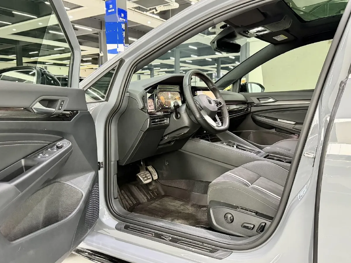 2021 Volkswagen Golf 1.4T 150HP L4 7DCT,autocango,china used car exporter,china ev exporter,chinese used car exporter,chinese used ev exporter