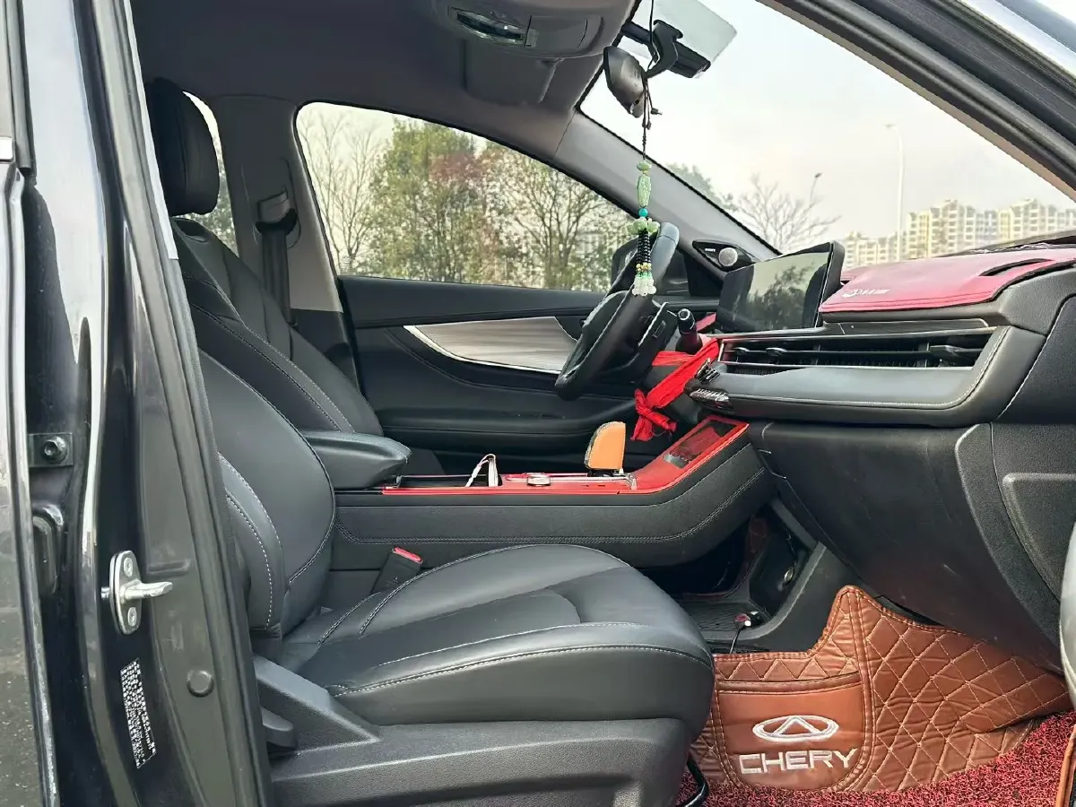 2021 Chery Tiggo 8 Plus 1.6T 197HP L4 7DCT,autocango,china used car exporter,china ev exporter,chinese used car exporter,chinese used ev exporter
