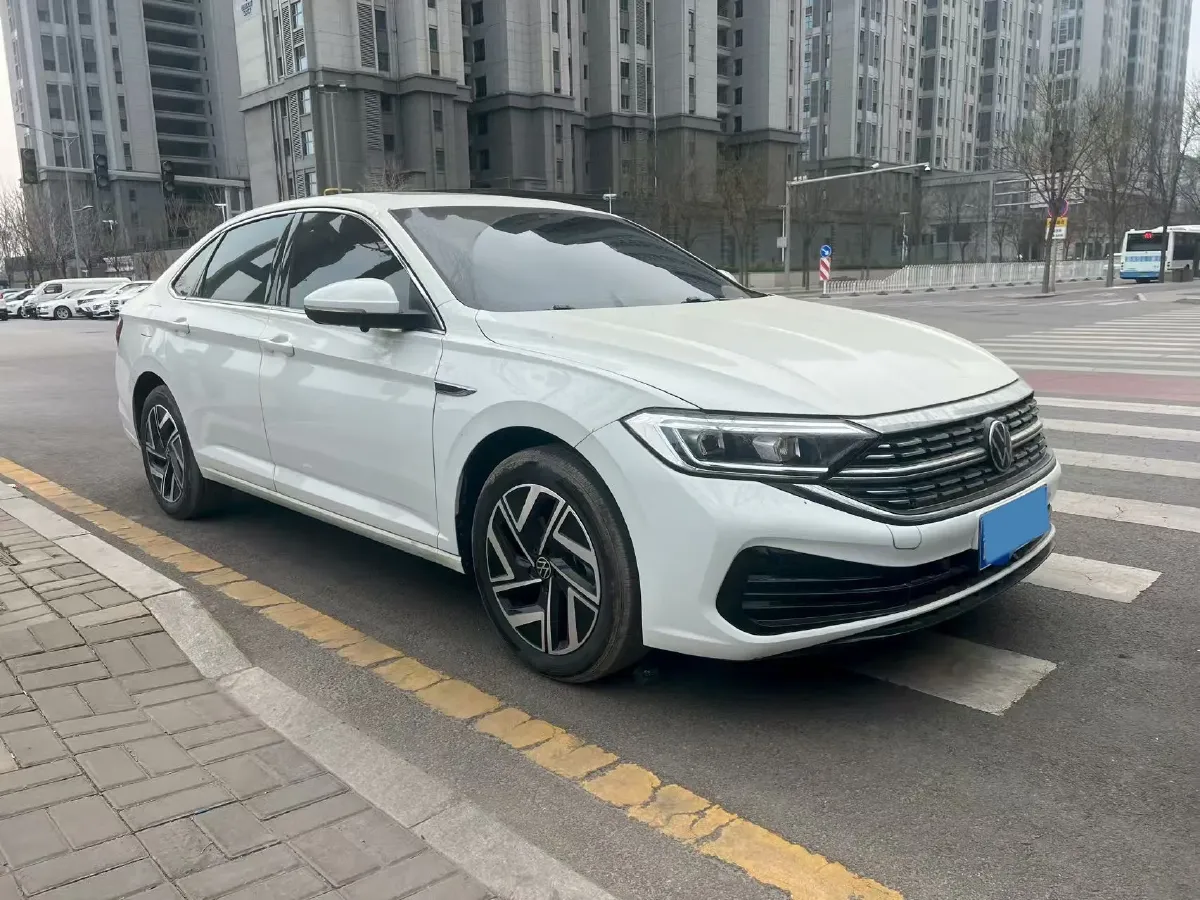 2025 Volkswagen Sagitar 1.5T 160HP L4 7DCT,autocango,china used car exporter,china ev exporter,chinese used car exporter,chinese used ev exporter