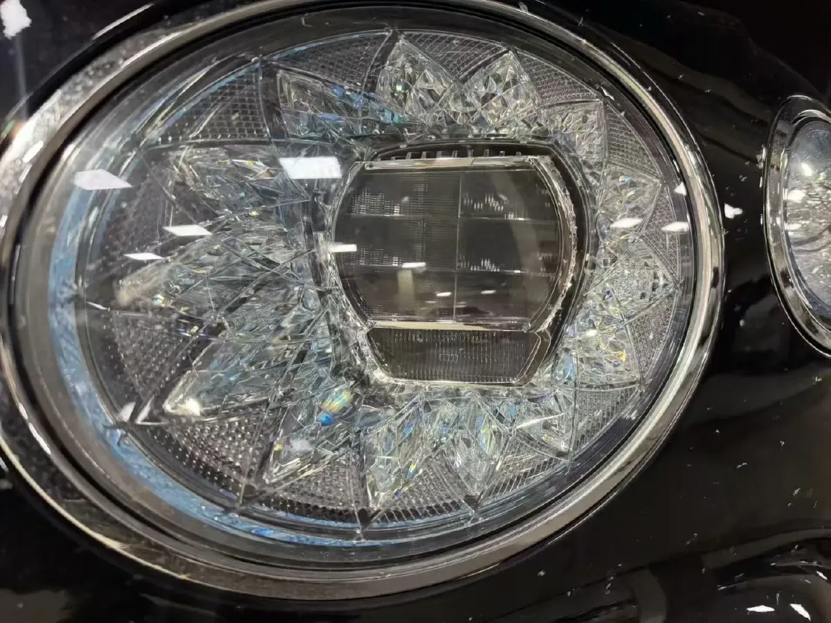 2021 Bentley Flying Spur 4.0T 550HP V8 8DCT,autocango,china used car exporter,china ev exporter,chinese used car exporter,chinese used ev exporter