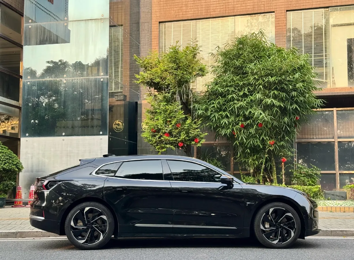 2022 Zeekr 001 BEV 86KWH,autocango,china used car exporter,china ev exporter,chinese used car exporter,chinese used ev exporter