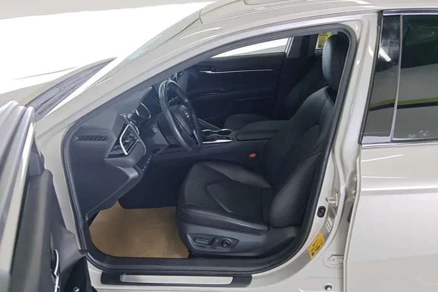 2021 Toyota Camry 2.0L 178HP L4 CVT,autocango,china used car exporter,china ev exporter,chinese used car exporter,chinese used ev exporter