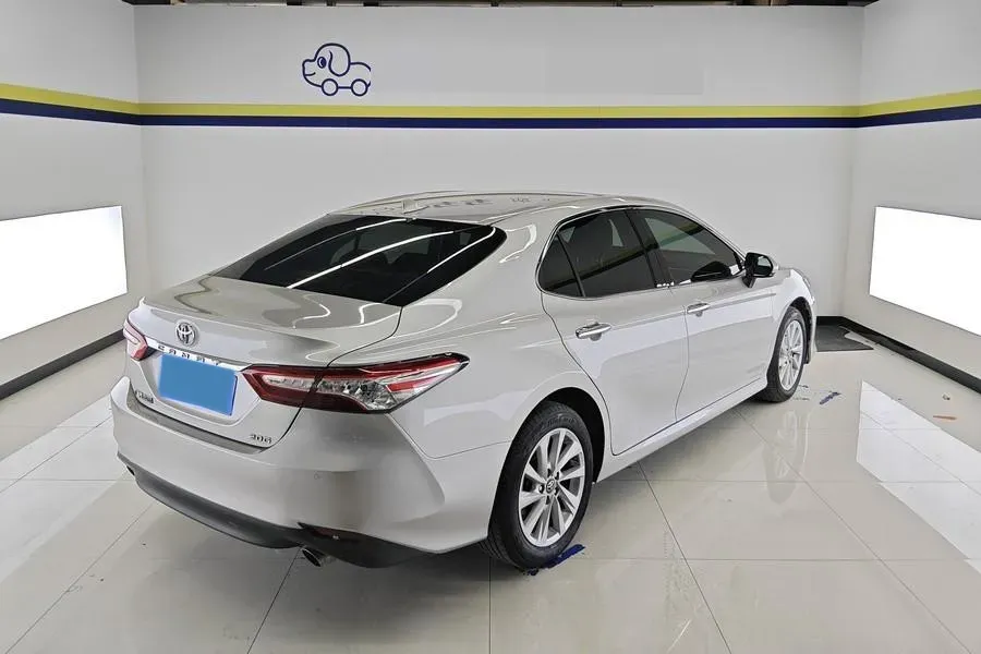 2021 Toyota Camry 2.0L 178HP L4 CVT,autocango,china used car exporter,china ev exporter,chinese used car exporter,chinese used ev exporter