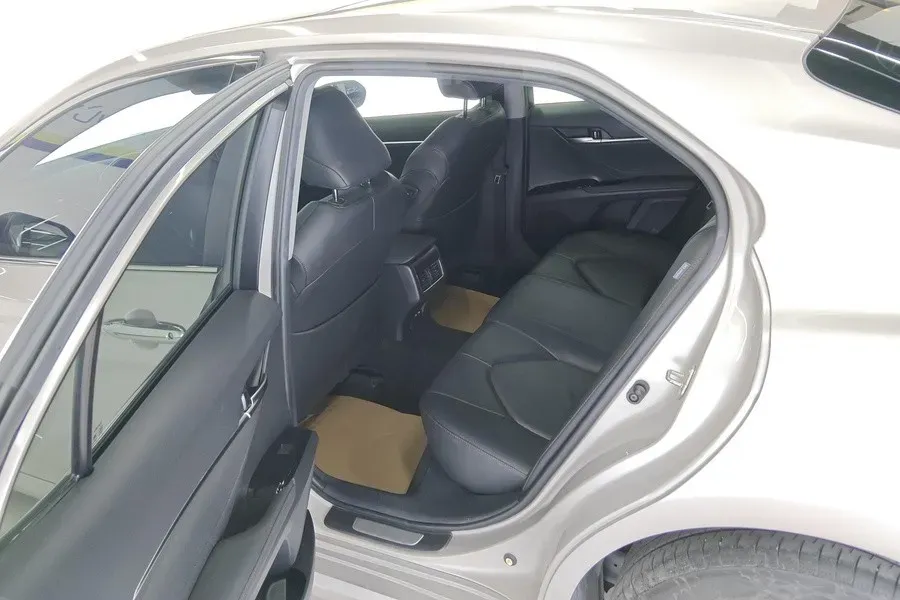 2021 Toyota Camry 2.0L 178HP L4 CVT,autocango,china used car exporter,china ev exporter,chinese used car exporter,chinese used ev exporter