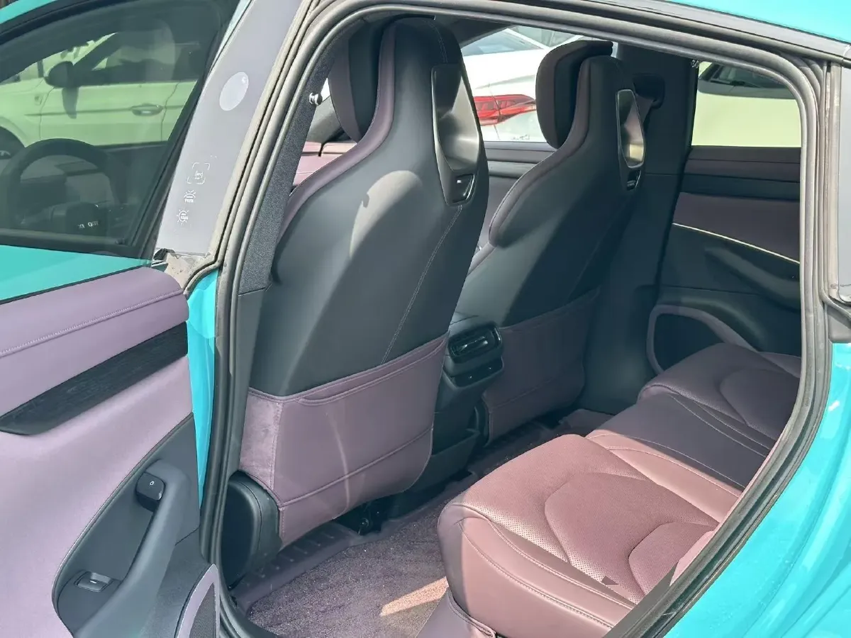 2024 MI SU7 BEV 73.6KWH,autocango,china used car exporter,china ev exporter,chinese used car exporter,chinese used ev exporter