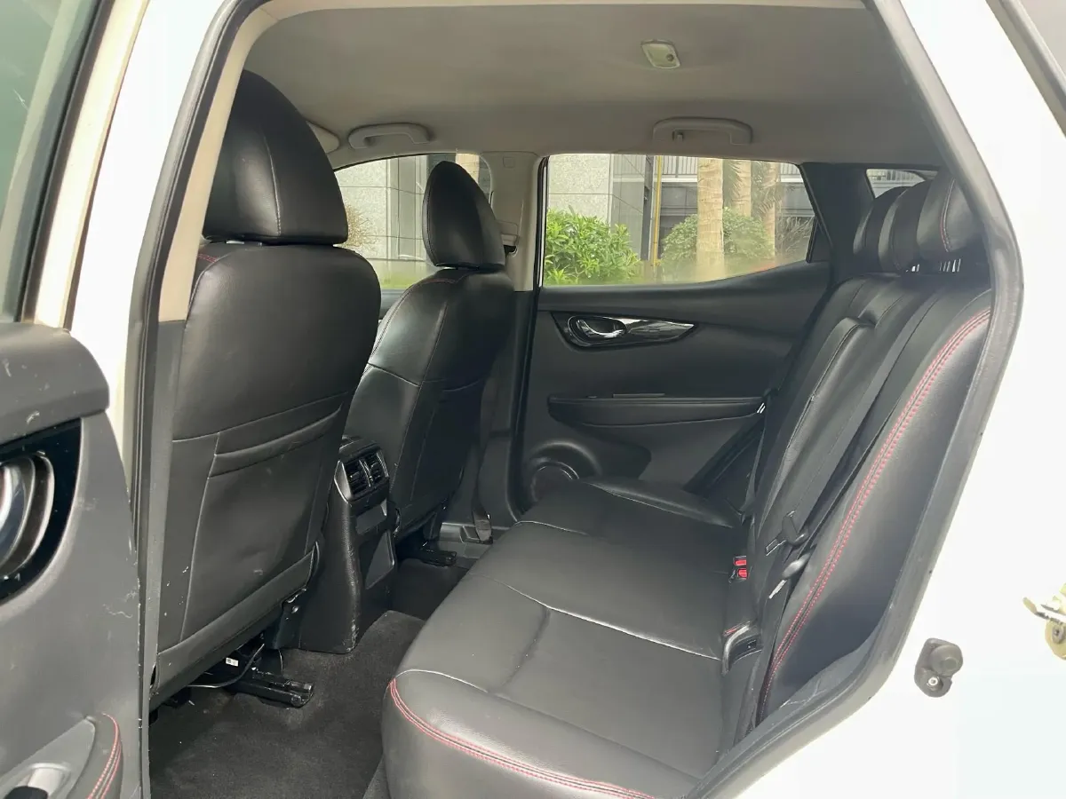 2021 Nissan Qashqai 2.0L 151HP L4 CVT,autocango,china used car exporter,china ev exporter,chinese used car exporter,chinese used ev exporter