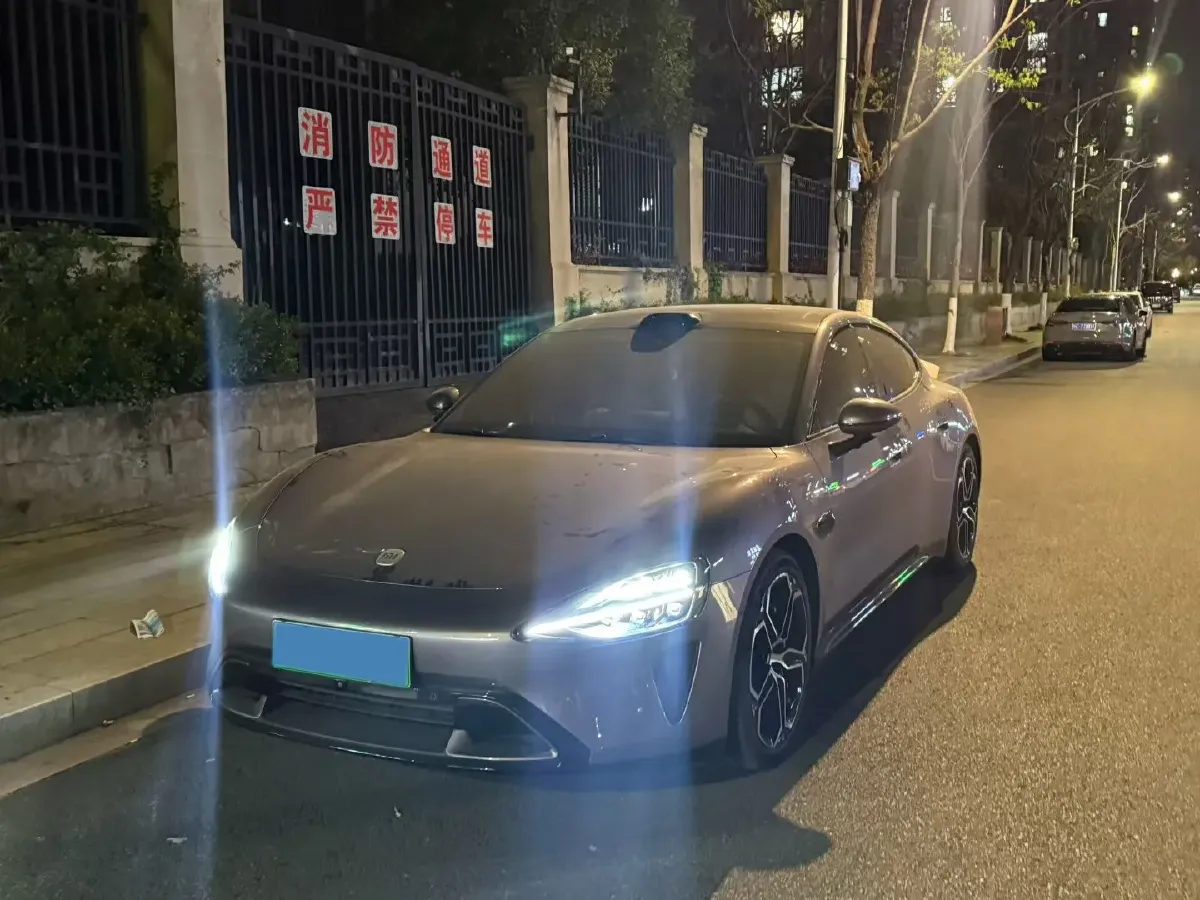 2024 MI SU7 BEV 101KWH,autocango,china used car exporter,china ev exporter,chinese used car exporter,chinese used ev exporter