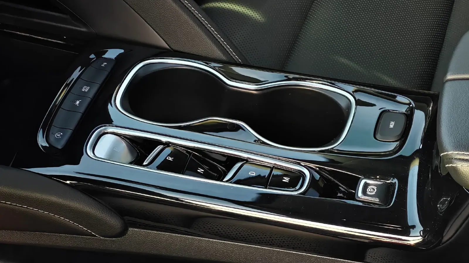 2022 Buick EnvisionS 1.5T 211HP L4 9AT,autocango,china used car exporter,china ev exporter,chinese used car exporter,chinese used ev exporter