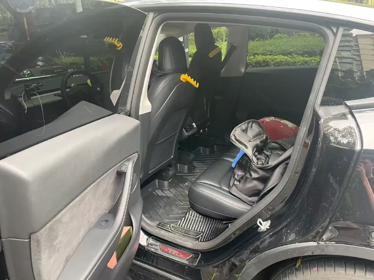 2021 Tesla Model Y BEV 60KWH,autocango,china used car exporter,china ev exporter,chinese used car exporter,chinese used ev exporter