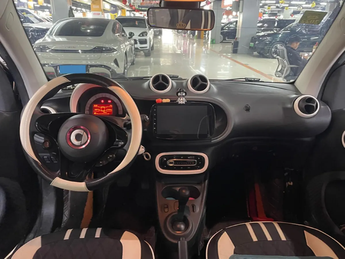 2018 HuangHai JiaoLong 2.4L 143HP L4 5AT,autocango,china used car exporter,china ev exporter,chinese used car exporter,chinese used ev exporter