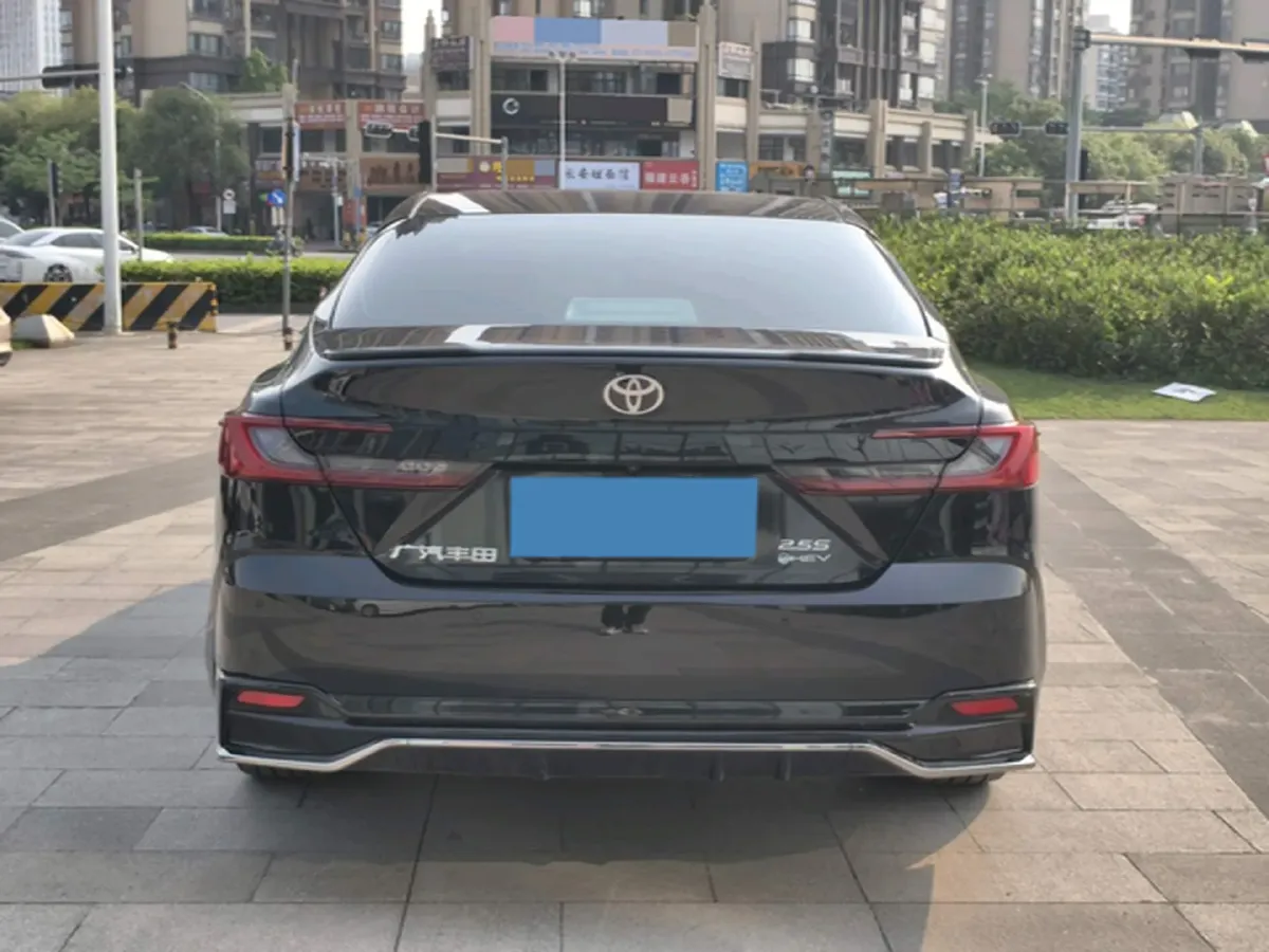 2024 Toyota Camry 2.5L 185HP L4 E-CVT Hybrid,autocango,china used car exporter,china ev exporter,chinese used car exporter,chinese used ev exporter