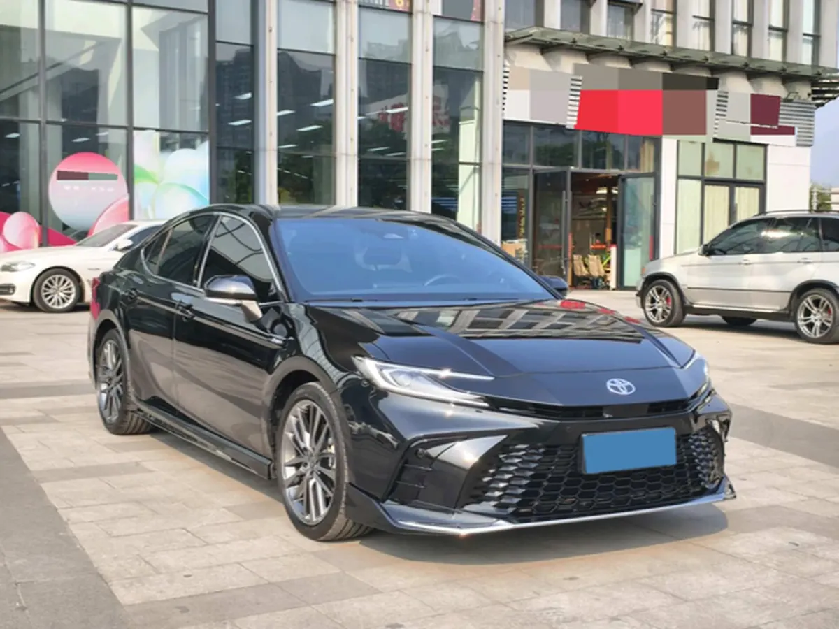 2024 Toyota Camry 2.5L 185HP L4 E-CVT Hybrid,autocango,china used car exporter,china ev exporter,chinese used car exporter,chinese used ev exporter