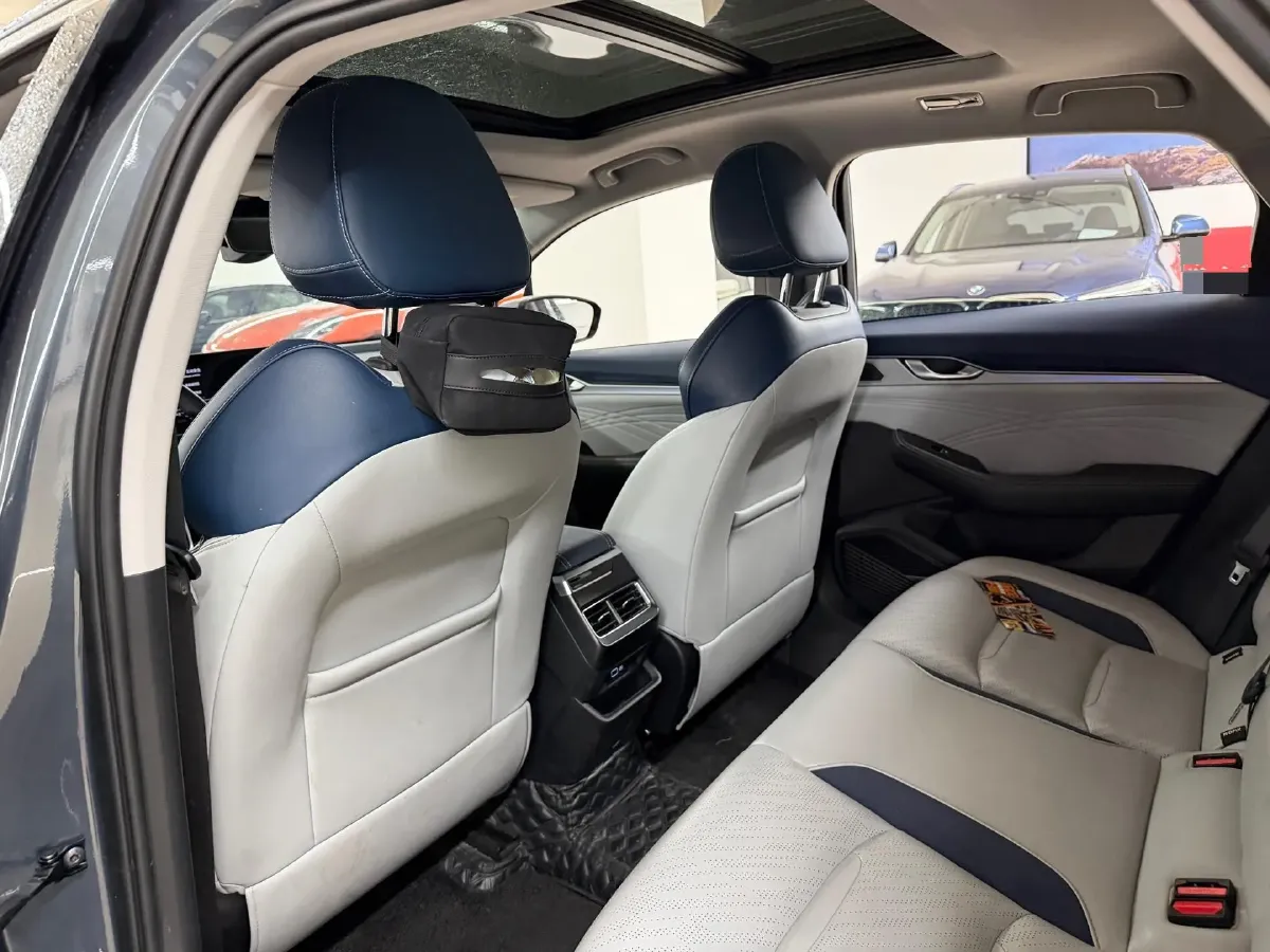 2021 Geely Preface 2.0T 190HP L4 7DCT,autocango,china used car exporter,china ev exporter,chinese used car exporter,chinese used ev exporter