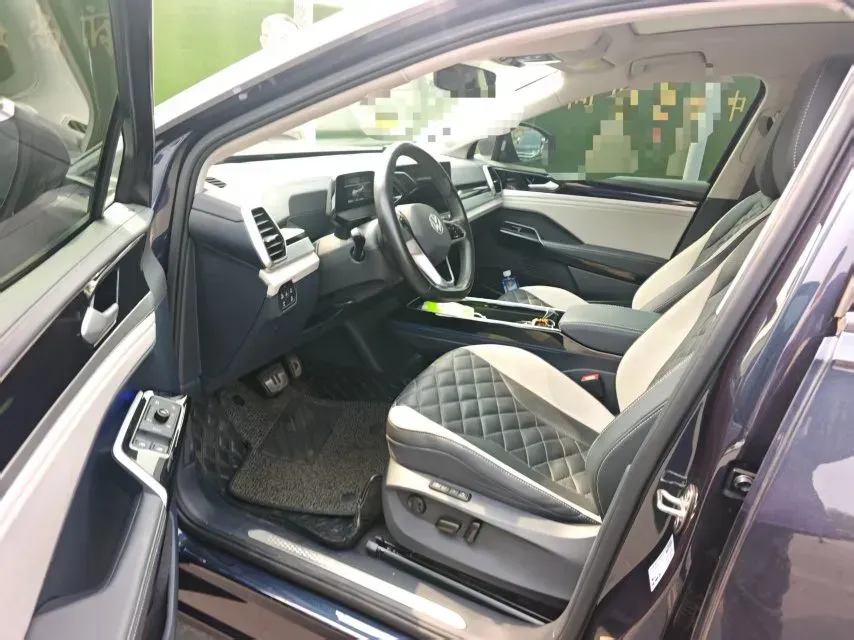 2022 Volkswagen ID.6 Crozz BEV 84.8KWH,autocango,china used car exporter,china ev exporter,chinese used car exporter,chinese used ev exporter