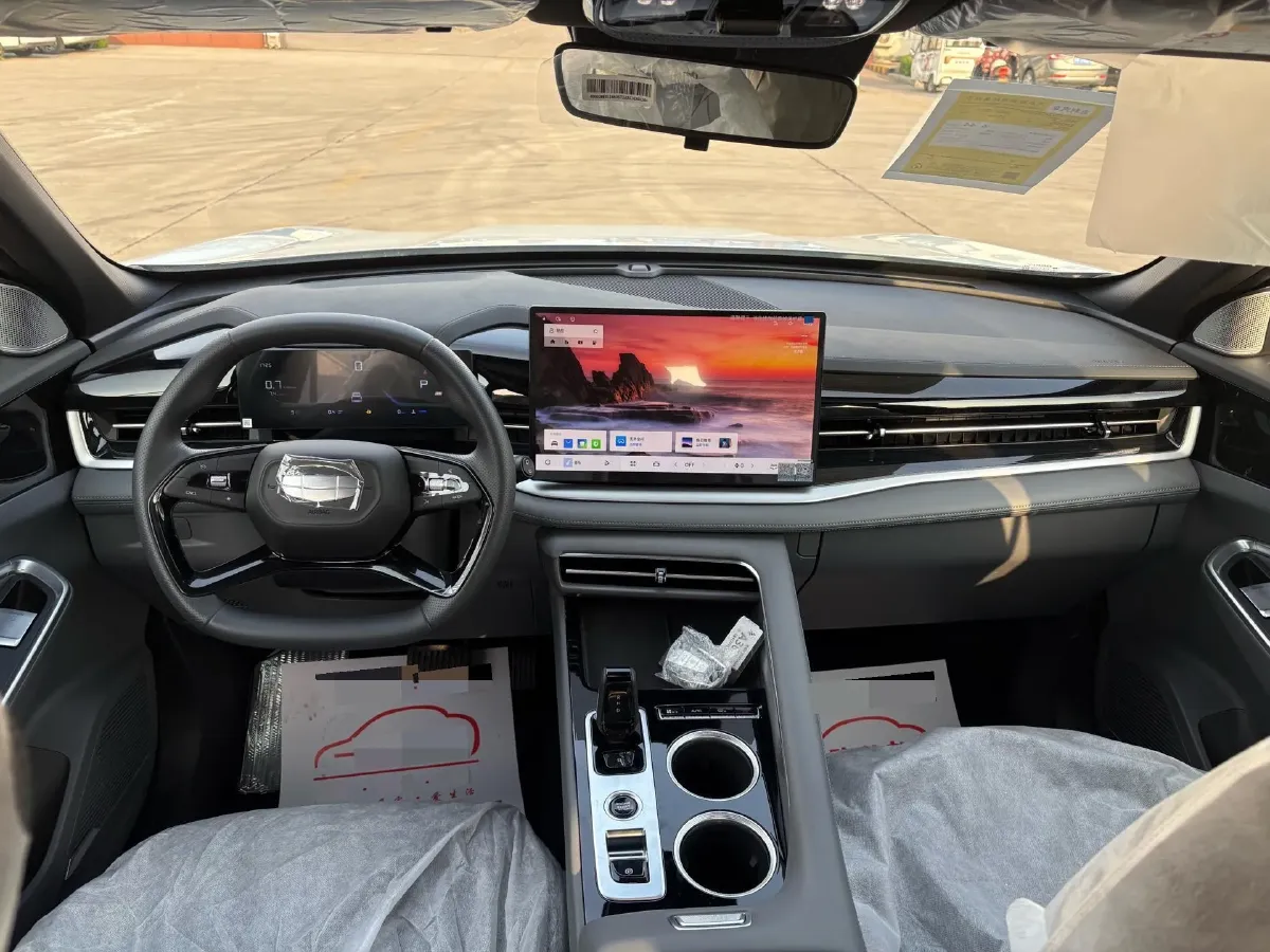 2026 Geely Azkarra 1.5T 181HP L4 7DCT,autocango,china used car exporter,china ev exporter,chinese used car exporter,chinese used ev exporter