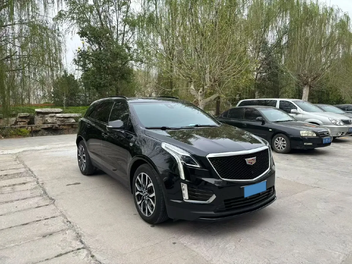 2022 Cadillac XT5 2.0T 237HP L4 9AT,autocango,china used car exporter,china ev exporter,chinese used car exporter,chinese used ev exporter