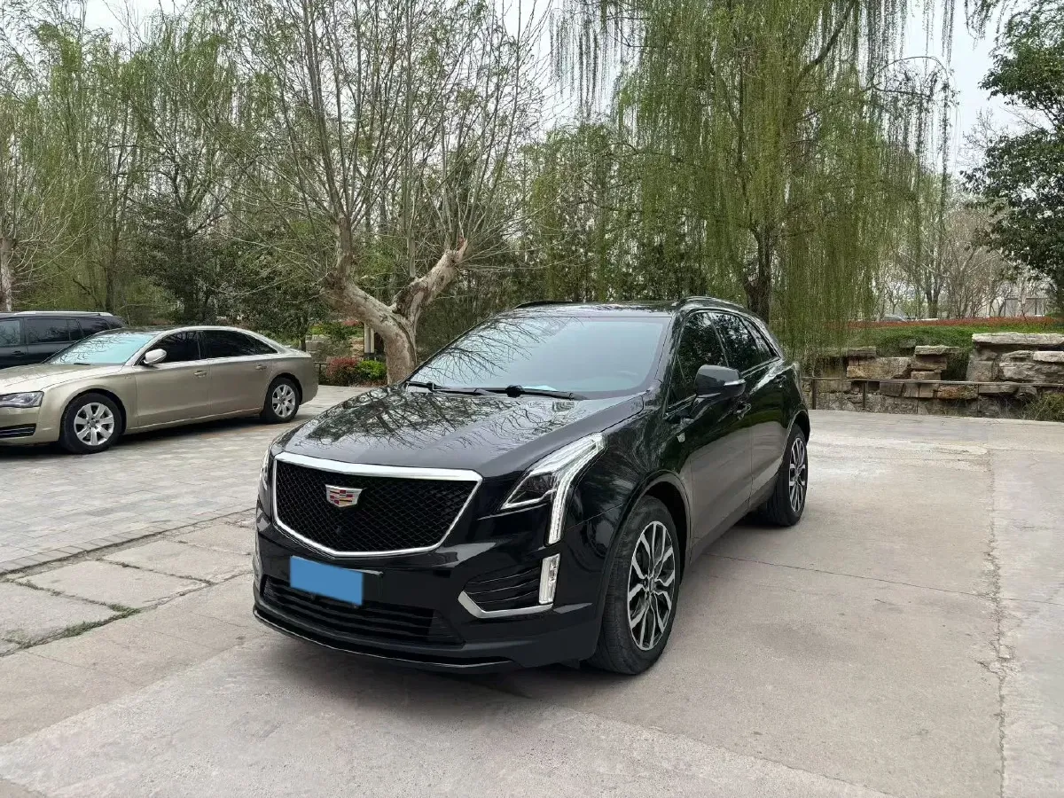 2022 Cadillac XT5 2.0T 237HP L4 9AT,autocango,china used car exporter,china ev exporter,chinese used car exporter,chinese used ev exporter