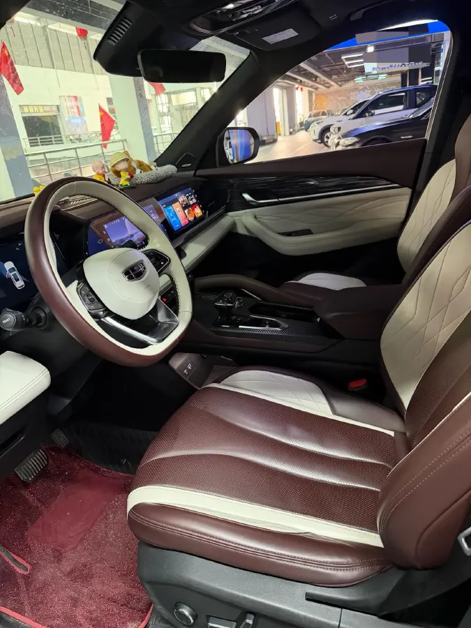 2021 Geely Monjaro 2.0T 218HP L4 7DCT,autocango,china used car exporter,china ev exporter,chinese used car exporter,chinese used ev exporter