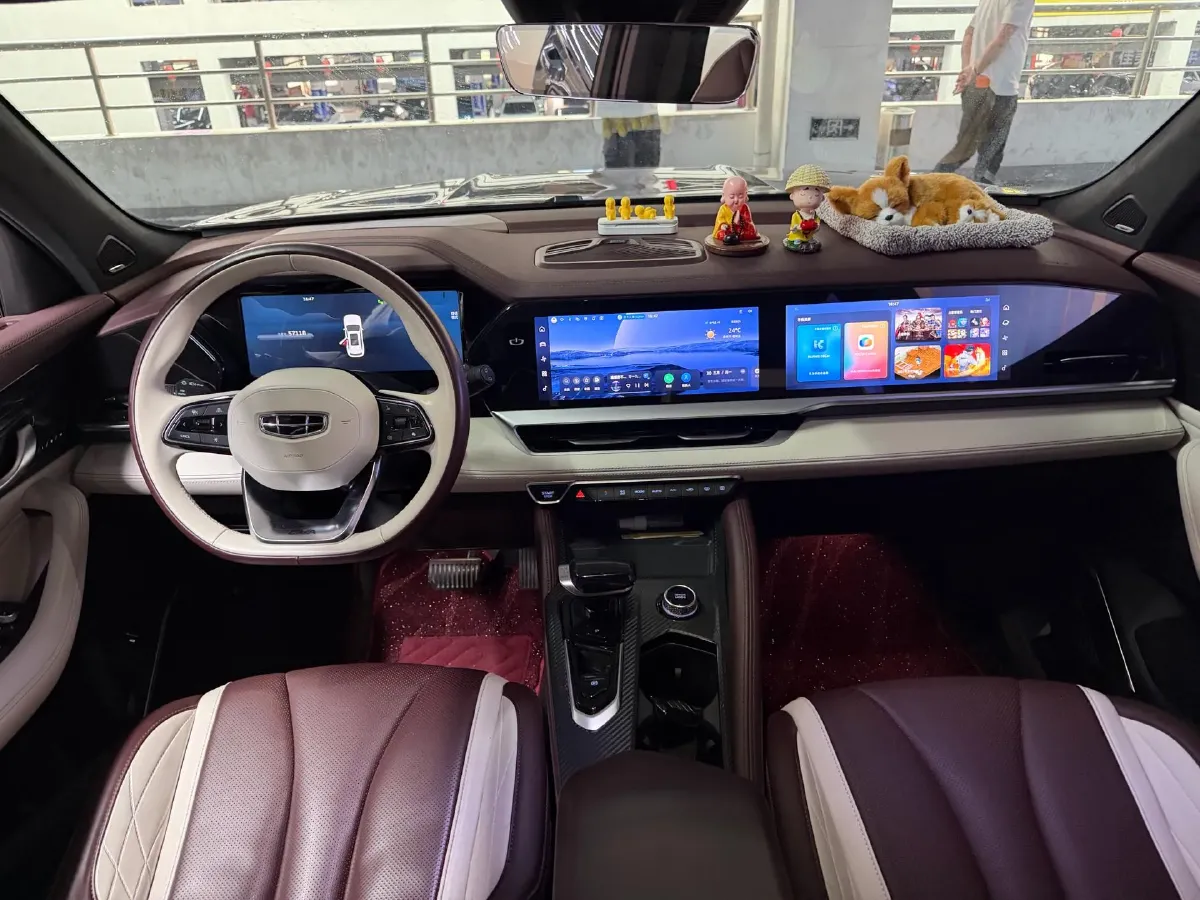 2021 Geely Monjaro 2.0T 218HP L4 7DCT,autocango,china used car exporter,china ev exporter,chinese used car exporter,chinese used ev exporter