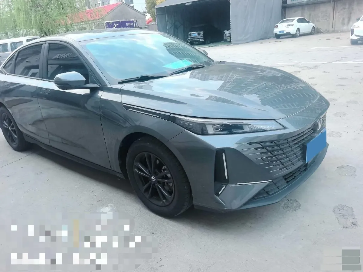 2023 ChangAn Lamore 1.5T 170HP L4 7DCT,autocango,china used car exporter,china ev exporter,chinese used car exporter,chinese used ev exporter