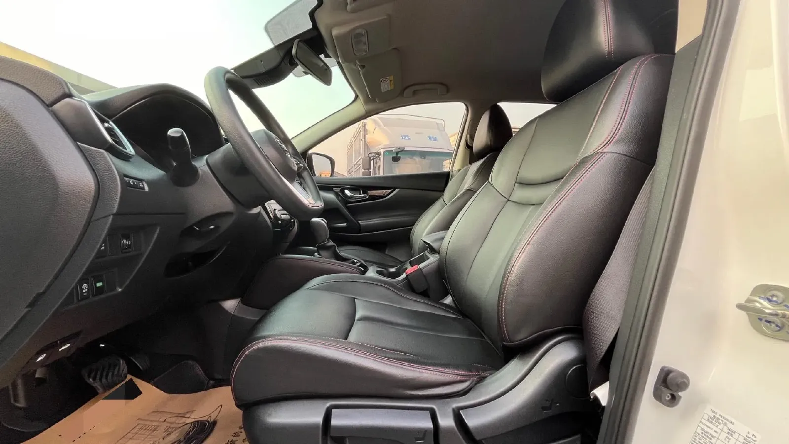 2022 Nissan Qashqai 2.0L 151HP L4 CVT,autocango,china used car exporter,china ev exporter,chinese used car exporter,chinese used ev exporter