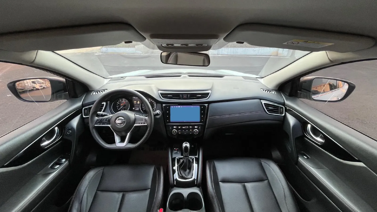 2022 Nissan Qashqai 2.0L 151HP L4 CVT,autocango,china used car exporter,china ev exporter,chinese used car exporter,chinese used ev exporter