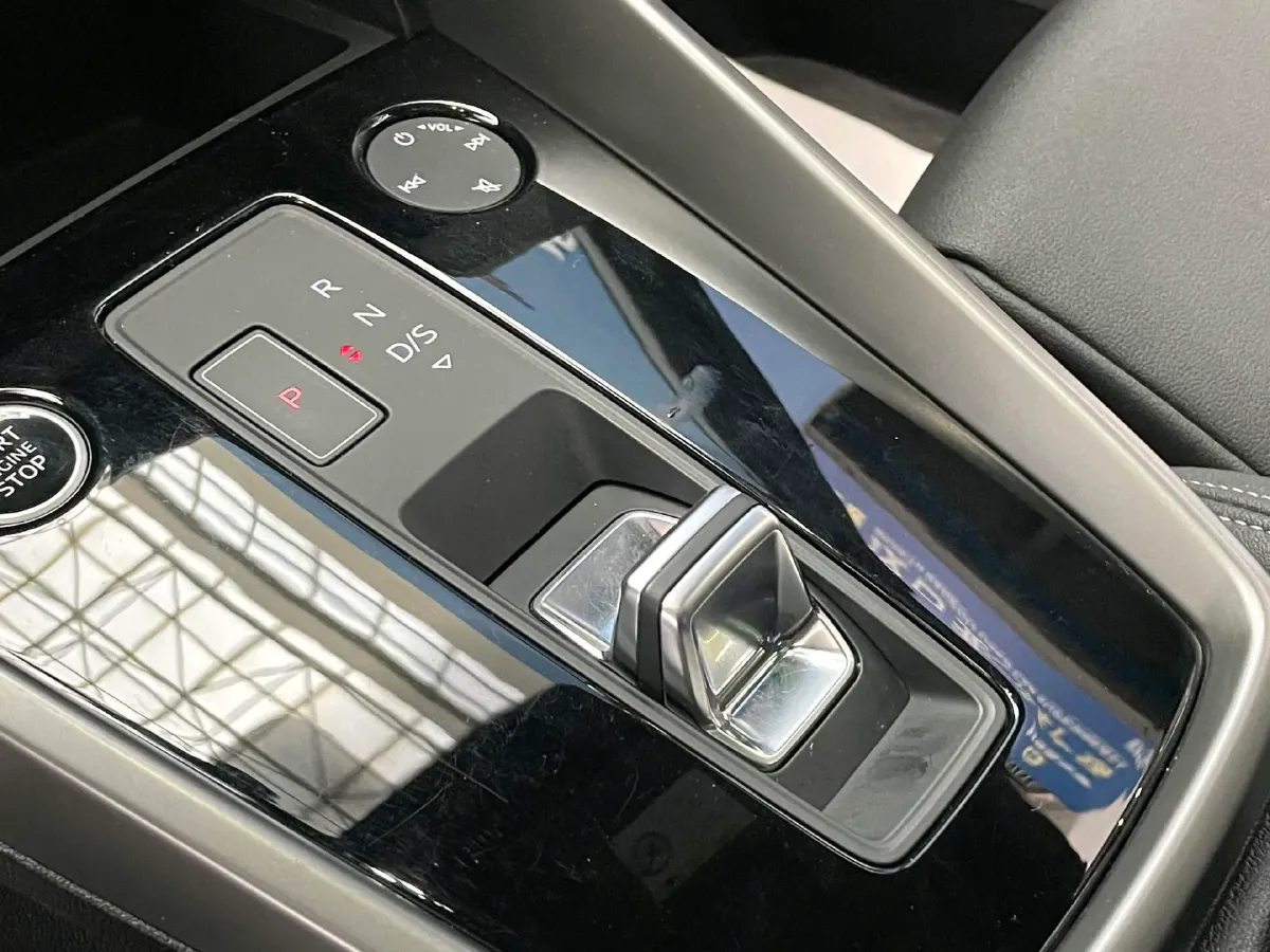 2023 Audi A3 1.4T 150HP L4 7DCT,autocango,china used car exporter,china ev exporter,chinese used car exporter,chinese used ev exporter