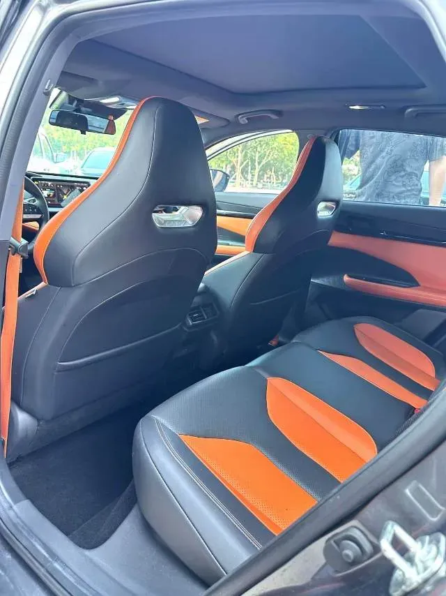 2023 ChangAn UNI-V 1.5T 188HP L4 7DCT,autocango,china used car exporter,china ev exporter,chinese used car exporter,chinese used ev exporter