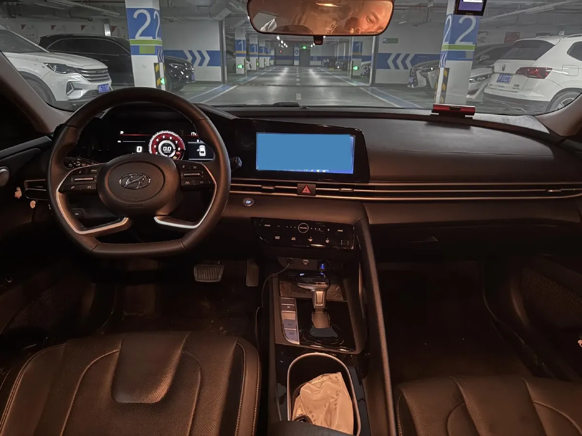 2022 Hyundai Elantra 1.5L 115HP L4 CVT,autocango,china used car exporter,china ev exporter,chinese used car exporter,chinese used ev exporter