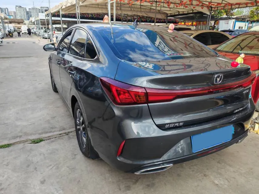 2022 ChangAn Eado 1.4T 160HP L4 7DCT,autocango,china used car exporter,china ev exporter,chinese used car exporter,chinese used ev exporter
