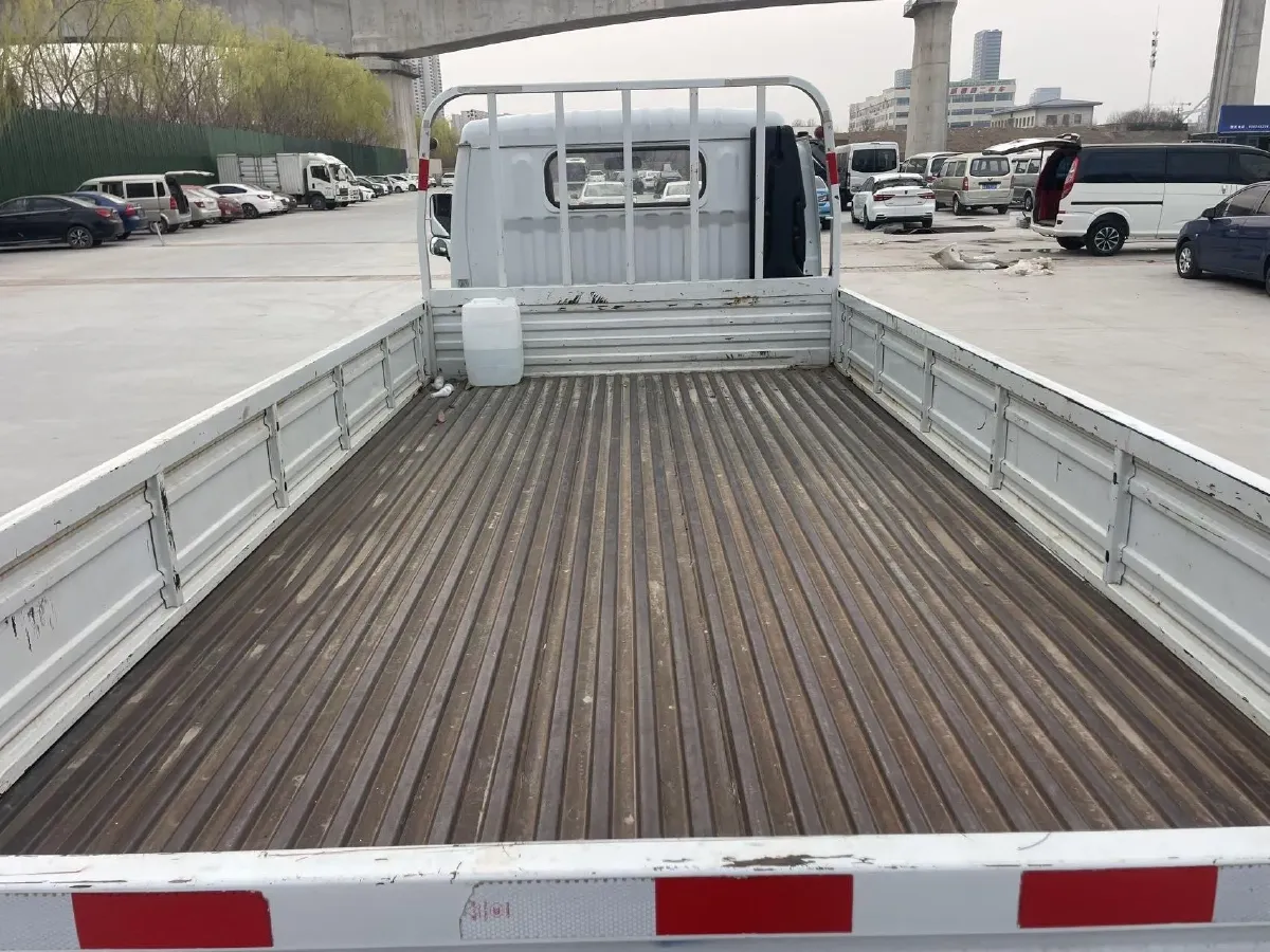 2007 Landwind X6 2.0L 114HP L4 5MT,autocango,china used car exporter,china ev exporter,chinese used car exporter,chinese used ev exporter