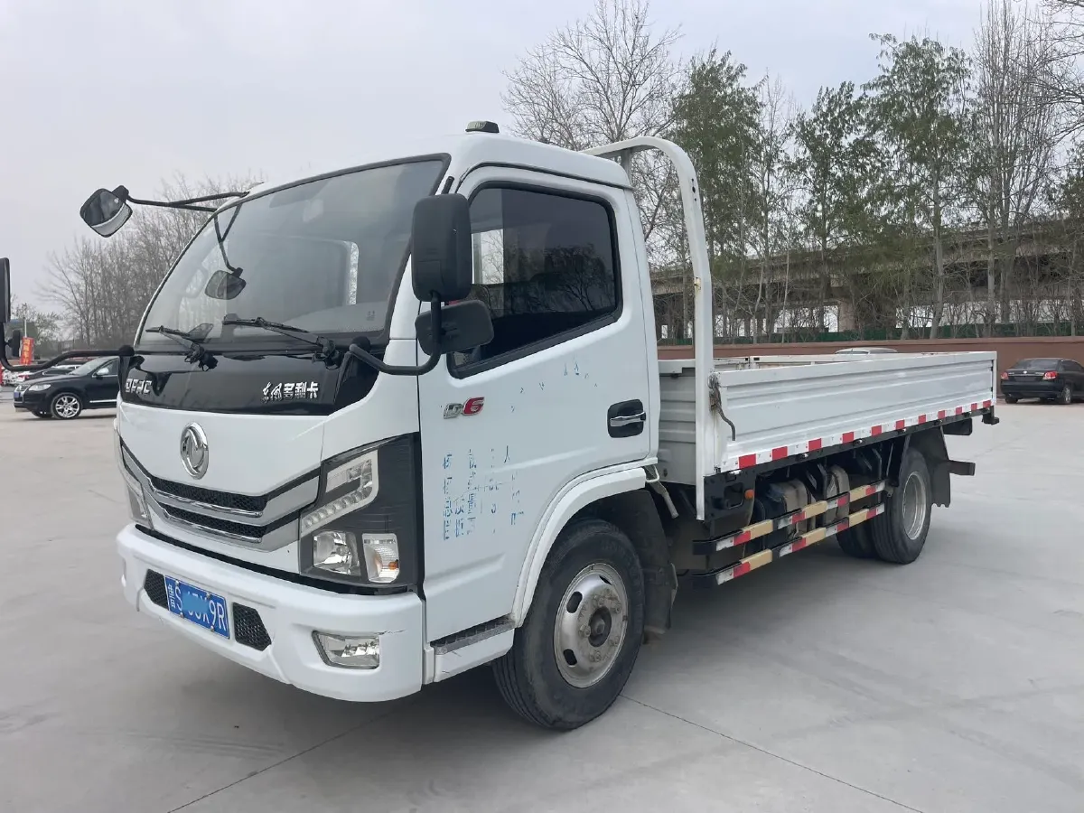 2007 Landwind X6 2.0L 114HP L4 5MT,autocango,china used car exporter,china ev exporter,chinese used car exporter,chinese used ev exporter