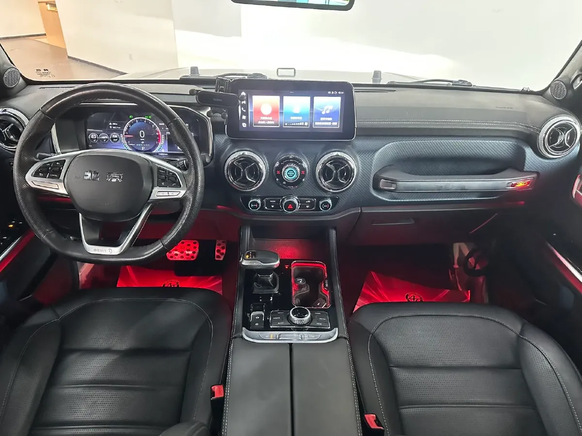 2023 Beijing BJ40 2.0T 224HP L4 8AT,autocango,china used car exporter,china ev exporter,chinese used car exporter,chinese used ev exporter