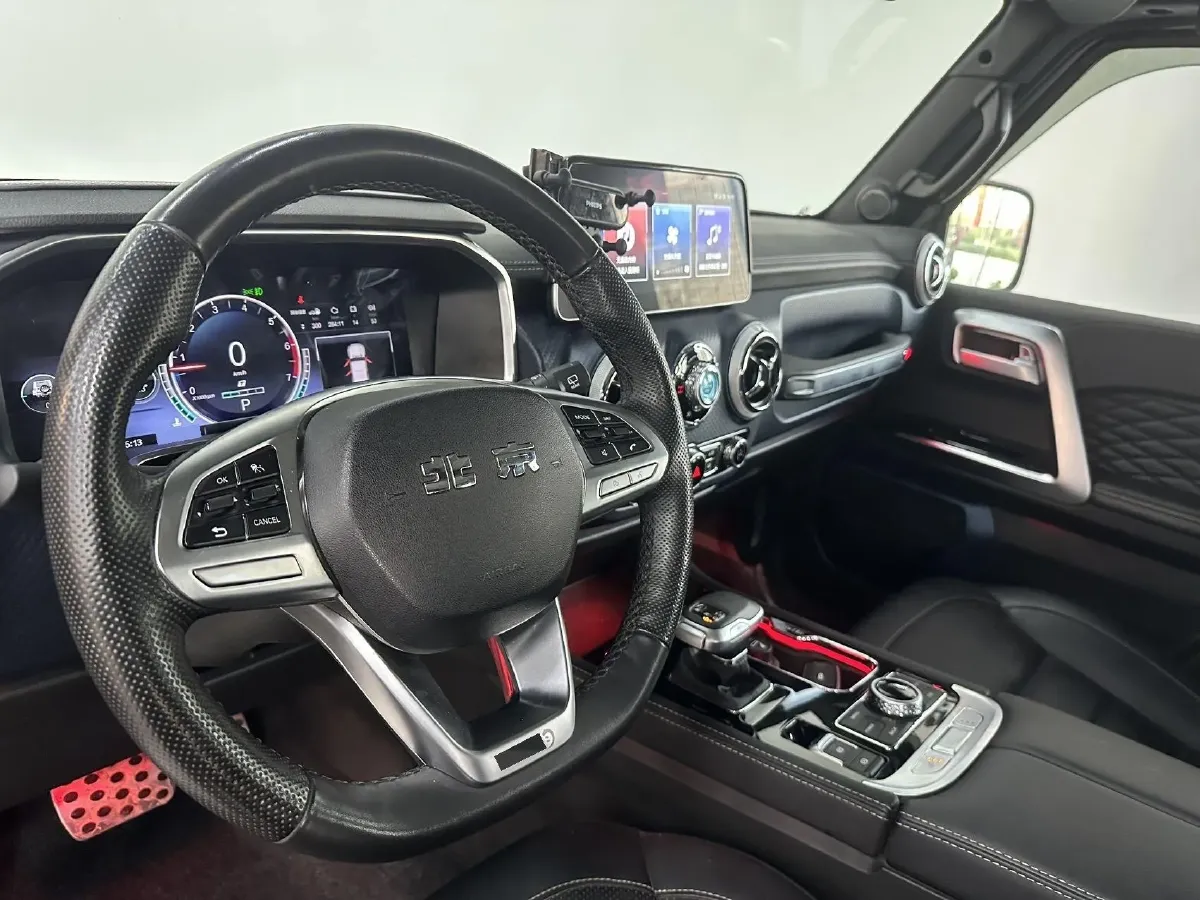 2023 Beijing BJ40 2.0T 224HP L4 8AT,autocango,china used car exporter,china ev exporter,chinese used car exporter,chinese used ev exporter