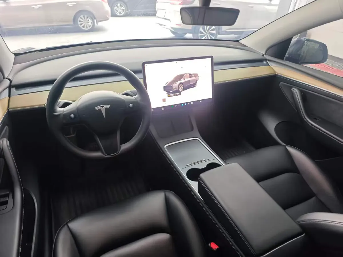 2022 Tesla Model Y BEV 60KWH,autocango,china used car exporter,china ev exporter,chinese used car exporter,chinese used ev exporter
