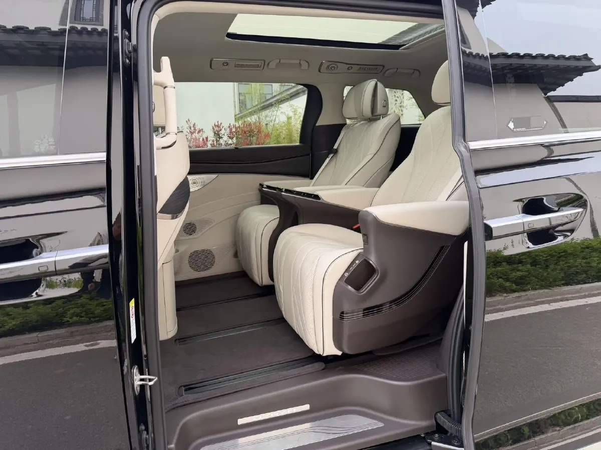 2024 Denza D9 1.5T 139HP L4 E-CVT PHEV 40KWH,autocango,china used car exporter,china ev exporter,chinese used car exporter,chinese used ev exporter