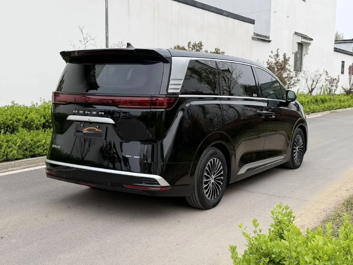 2024 Denza D9 1.5T 139HP L4 E-CVT PHEV 40KWH,autocango,china used car exporter,china ev exporter,chinese used car exporter,chinese used ev exporter